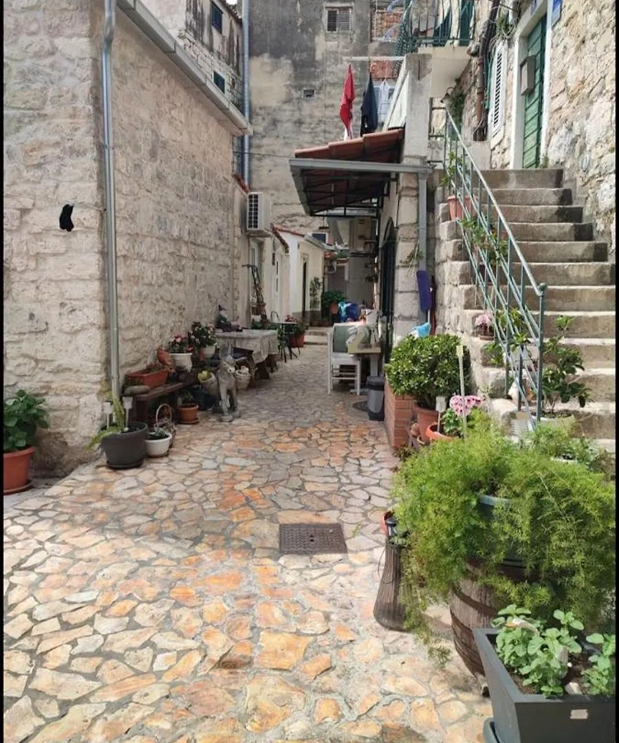 Studio Manono 2 Split 0*,  Croatia